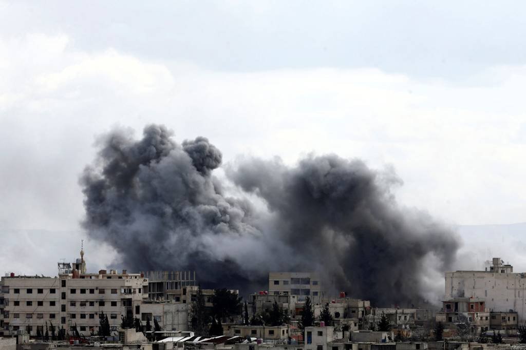 Rússia nega que seus aviões tenham bombardeado Ghouta