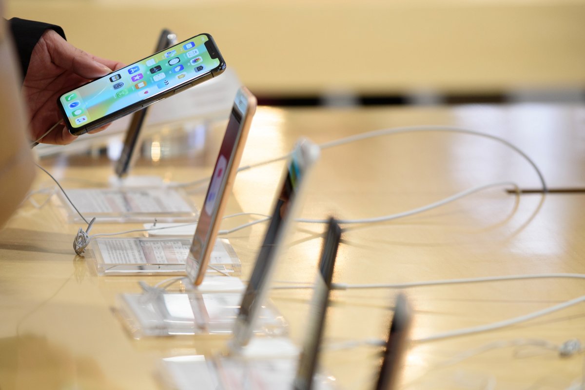 Apple se prepara para lançar 3 novos iPhones
