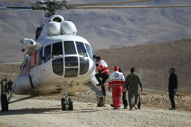 Irã: a aeronave desapareceu quando sobrevoava as montanhas de Zagros, a 500 km de Teerã e a menos de 25 km de seu destino (Tasnim News Agency/Reuters)