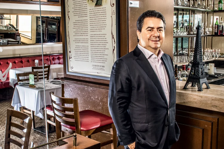 Semenzato, no L’Entrecôte de Paris: além da rede de restaurantes, o empresário é sócio da Espaçolaser, do Instituto Embelleze e da Oakberry (Germano Luders/Exame)