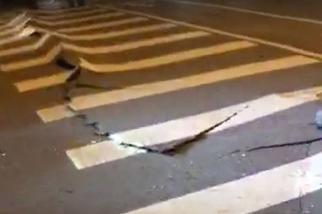Terremoto deixa 2 mortos em Taiwan e causa abalos em edifícios
