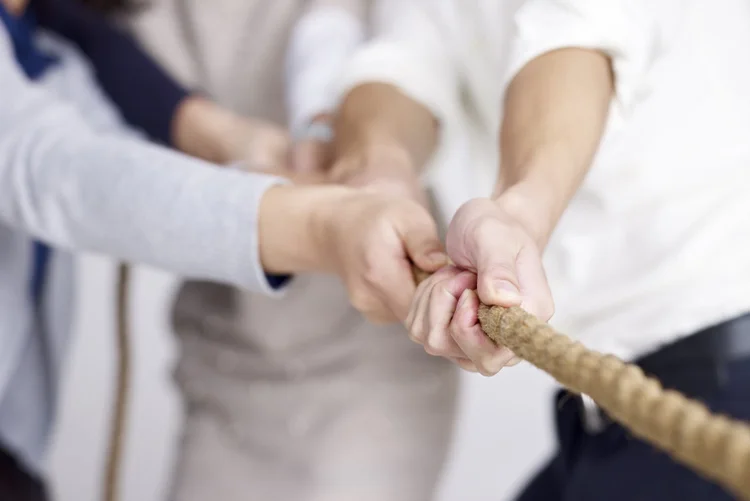 Equipe: durante um período de tempo suficientemente longo, são inevitáveis as dinâmicas de poder extremo (imtmphoto/Thinkstock)