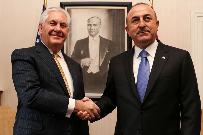 Turquia e EUA anunciam esforços para recompor suas relações