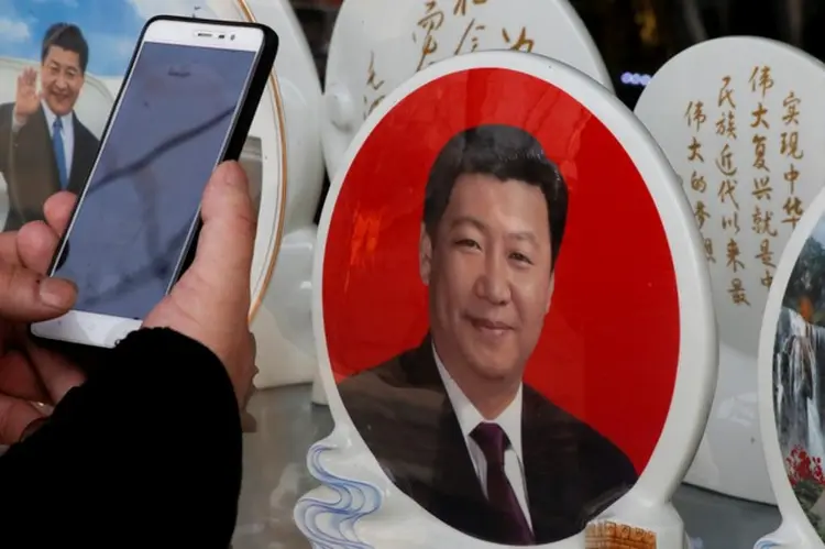 China: Xi mostrou seu "apoio total" para a proposta de emenda da Constituição de 1982, a primeira que será realizada em 14 anos (Thomas Peter/Reuters)