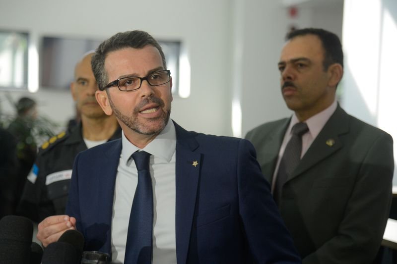 Delegado assume Polícia Civil do RJ defendendo união