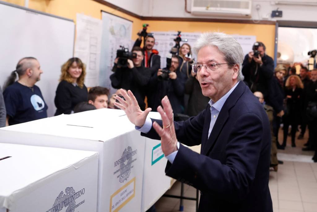 Novo método de eleição na Itália causa erros, anulações e atrasos