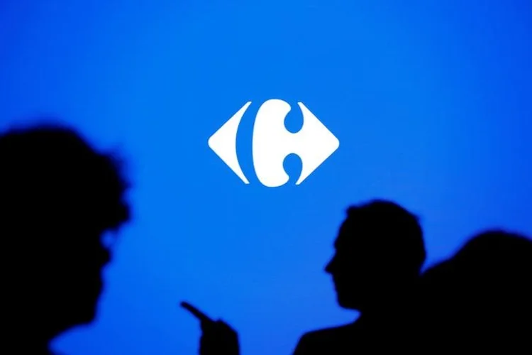 Carrefour: assistente de voz do varejista pode adicionar ingredientes ao carrinho de compras de um cliente com base em uma receita (Philippe Wojazer/Reuters)