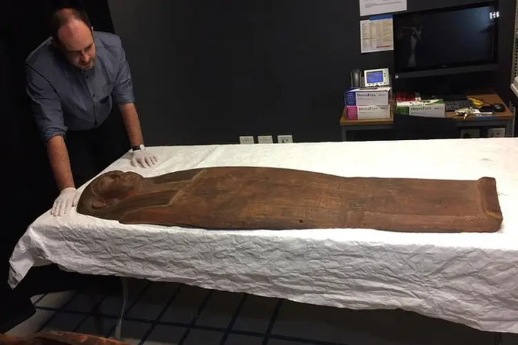 Sydney: caixão de 2.500 anos pode conter restos de uma múmia (Colin Packham/Reuters)