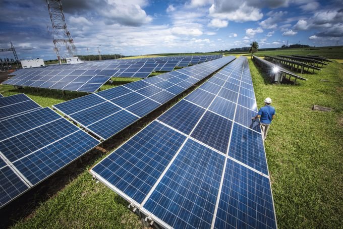 Brasil começa a aproveitar seu potencial de energia solar