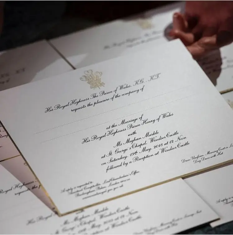 Casamento real: nos convites, pelo fato de Harry ser do Reino Unido e Meghan Markle dos Estados Unidos, o papel usado é britânico, e a tinta, norte-americana (Instagram Palácio de Kensington/Divulgação)
