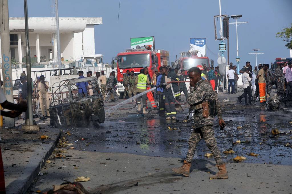 Funcionário da Cruz Vermelha morre em explosão de carro-bomba na Somália