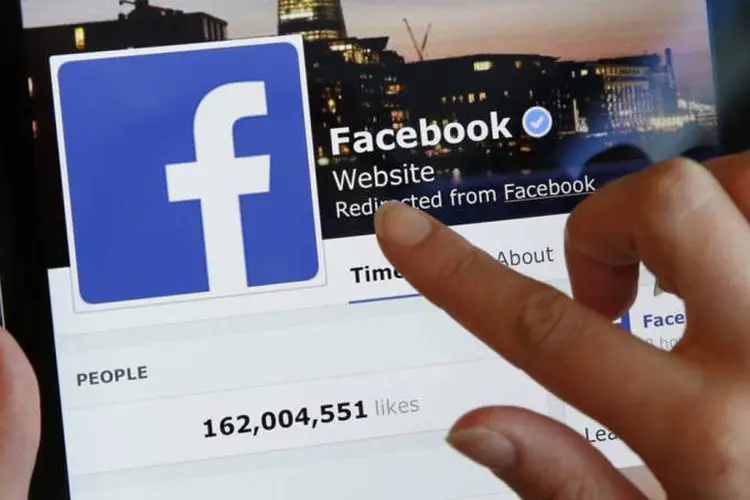 Facebook: empresa disse que removeu 32 páginas e contas falsas da rede envolvidas no que chamou de "comportamento não autêntico coordenado" (Peter Macdiarmid/Getty Images)
