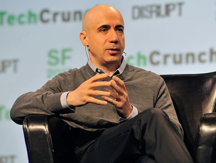 YURI MILNER: o investidor russo afirma que investe em startups de tecnologia por puro senso de oportunidade  (Steve Jennings/Getty Images)