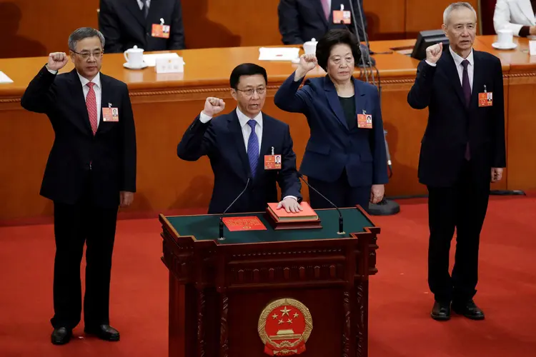 Han Zheng: até 2012 foi prefeito de Xangai e depois foi nomeado secretário local do PCCh, o cargo político mais alto da cidade (Jason Lee/Reuters)