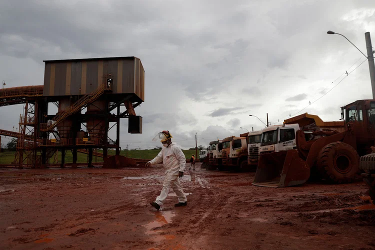 Alunorte: empresa foi autuada pela Secretaria de Meio Ambiente do Estado e tem processos abertos pelo Ministério Público Federal no estado para apurar o episódio (Ricardo Moraes/Reuters)