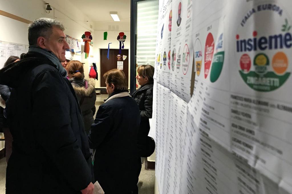Prévia das eleições na Itália aponta vitória para centro-direita