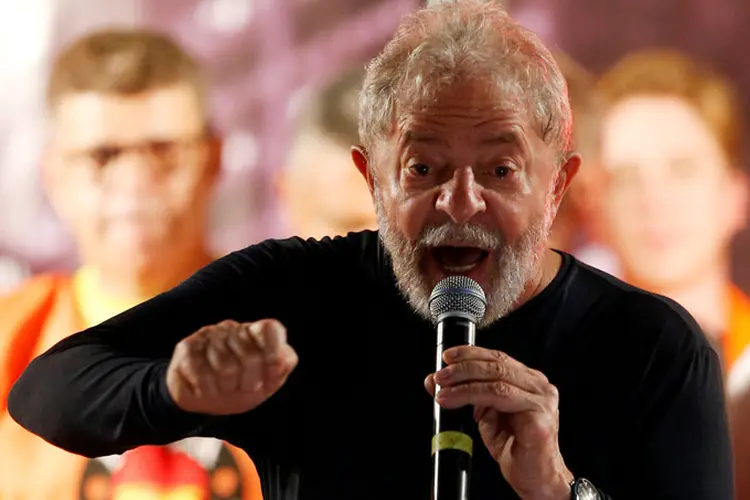 Lula: advogado pede que ex-presidente Luiz Inácio Lula da Silva (PT) permaneça em liberdade até o plenário da Suprema Corte analisar duas ações diretas de constitucionalidade (ADCs) (Rodolfo Buhrer/Reuters)