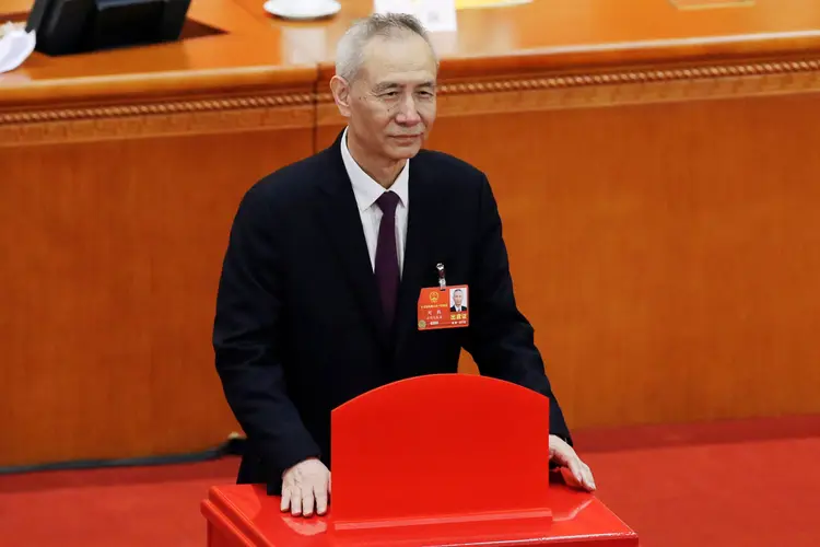 Liu é um dos principais assessores do presidente Xi e está desde 2013 no escritório de assuntos econômicos e financeiros do Partido Comunista da China (Jason Lee/Reuters)