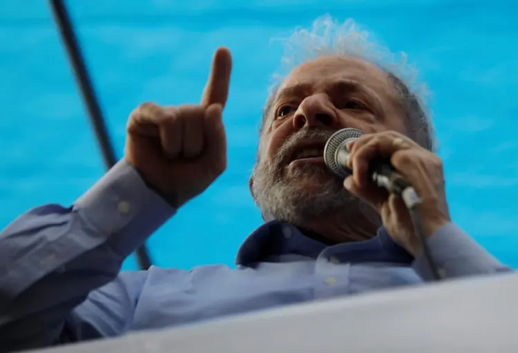 Lula: repercutiu bastante o trecho em que Lula assume pela primeira vez que está “pronto para ser preso” (Paulo Whitaker/Reuters)