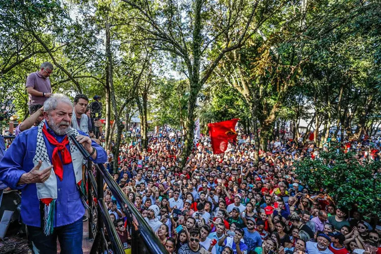 Lula: ele iniciou seu discurso atacando o que chamou de "direita fascista" (Lula/Facebook/Divulgação)