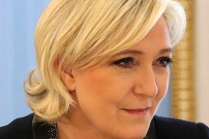 Marine Le Pen reeleita presidente da Frente Nacional francesa