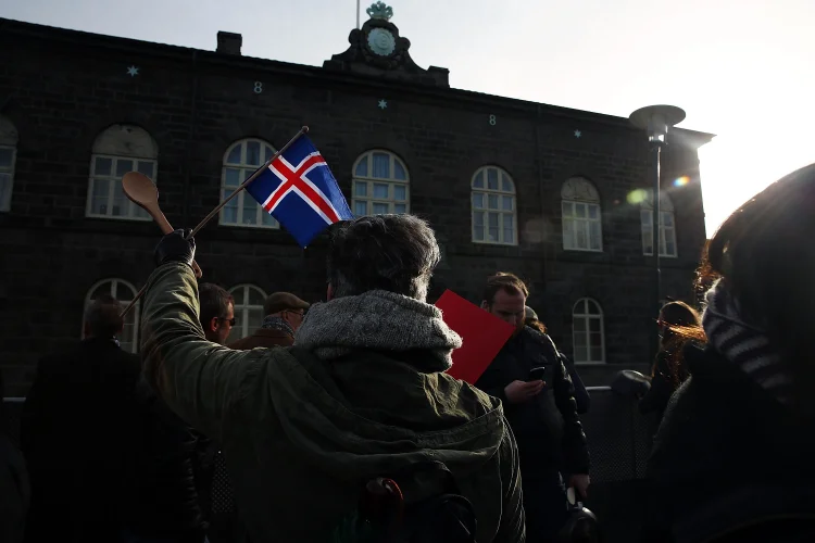 Parlamento da Islândia em Reykjavik: governo anunciou medidas diplomáticas contra a Rússia e se posiciona ao lado do Reino Unido em caso de ex-espião (Spencer Platt/Getty Images)