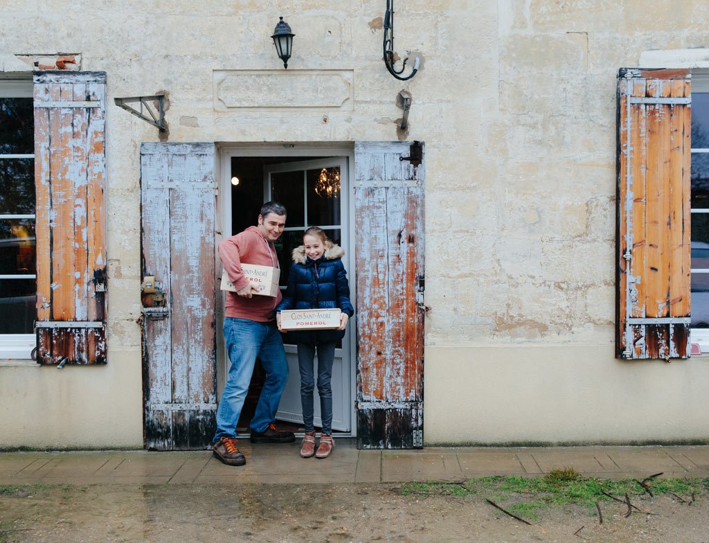 Em região de Bordeaux, grandes vinhos de produtores modestos