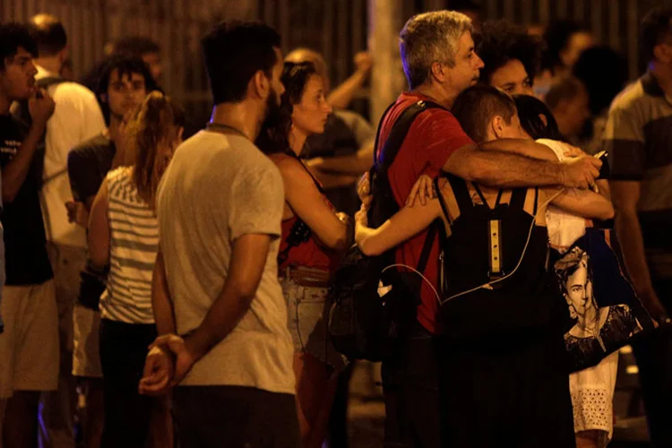 Rio: Hoje às 11h o PSOL, partido da vereadora, também fará na Câmara dos Deputados, um ato em homenagem a ela e ao seu motorista (Ricardo Moraes/Reuters)