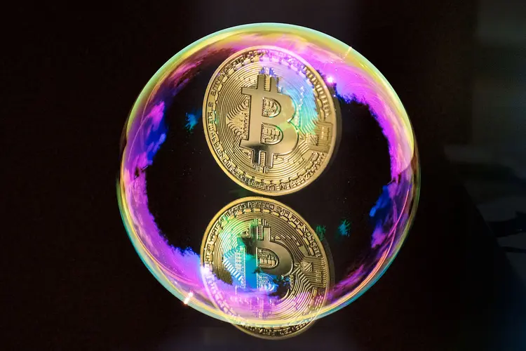 Bitcoin: os volumes de negociação de criptomoeda em março e abril caíram para os patamares vistos em novembro (Tanaonte/Thinkstock)