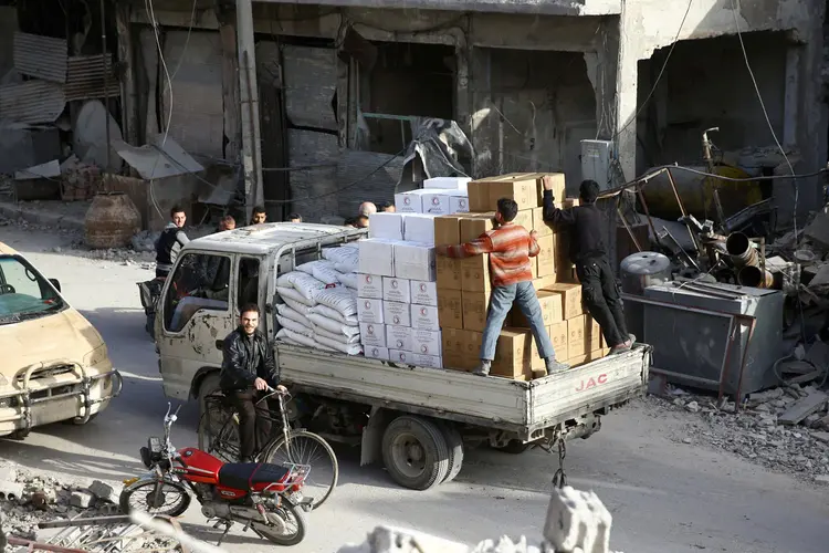 Síria: as tropas do governo sírio de Bashar al-Assad já controlam um terço do território rebelde, último bastião insurgente às portas de Damasco (Bassam Khabieh/Reuters)