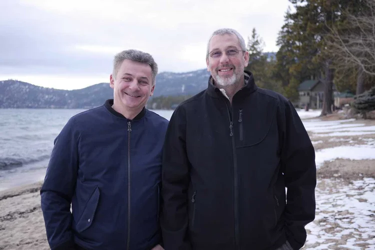 OS FUNDADORES DA SNOWFLAKE: "Na França, teriam nos chamado de doidos. Mas nos EUA éramos inovadores" (foto/Divulgação)