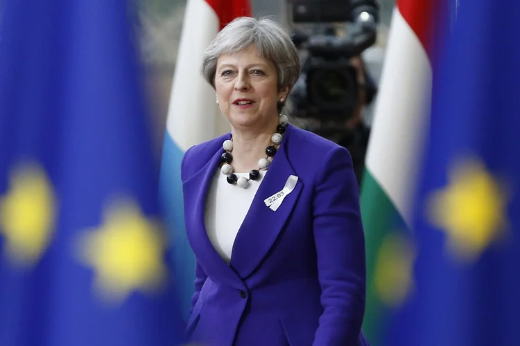 Theresa May quer abandonar o mercado único da UE, a união aduaneira e o sistema judicial europeu (Francois Lenoir/Reuters)