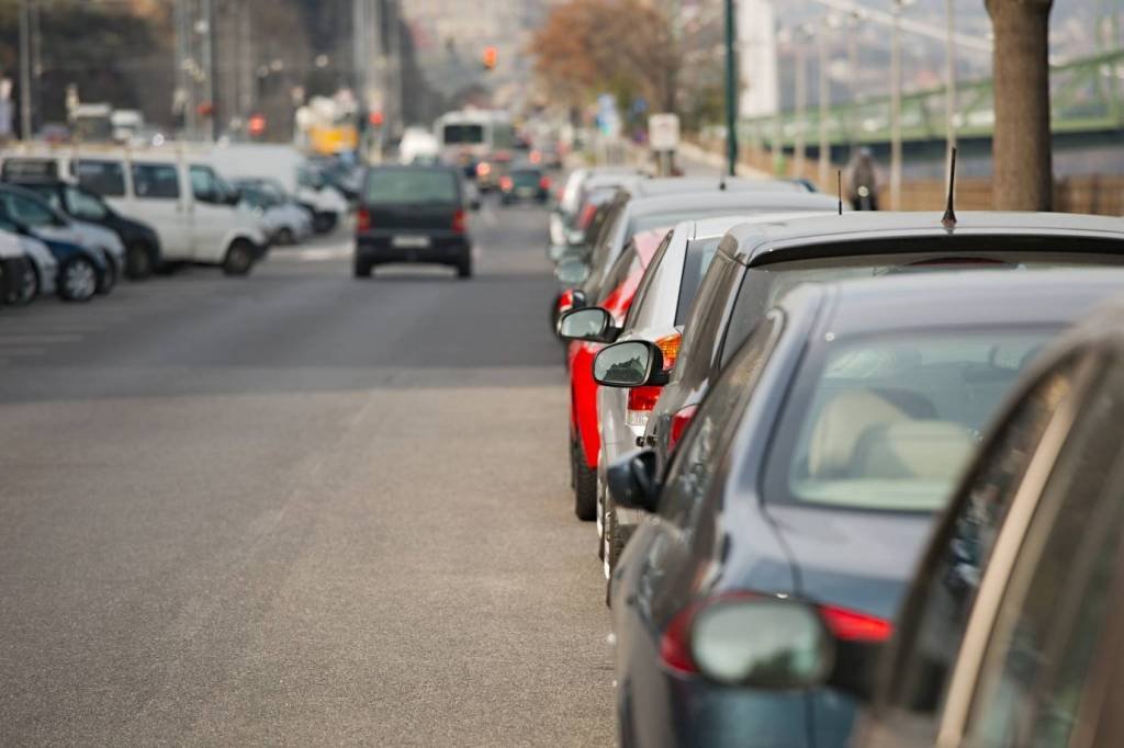 Startup lança seguro 'liga e desliga' para pertences deixados no carro