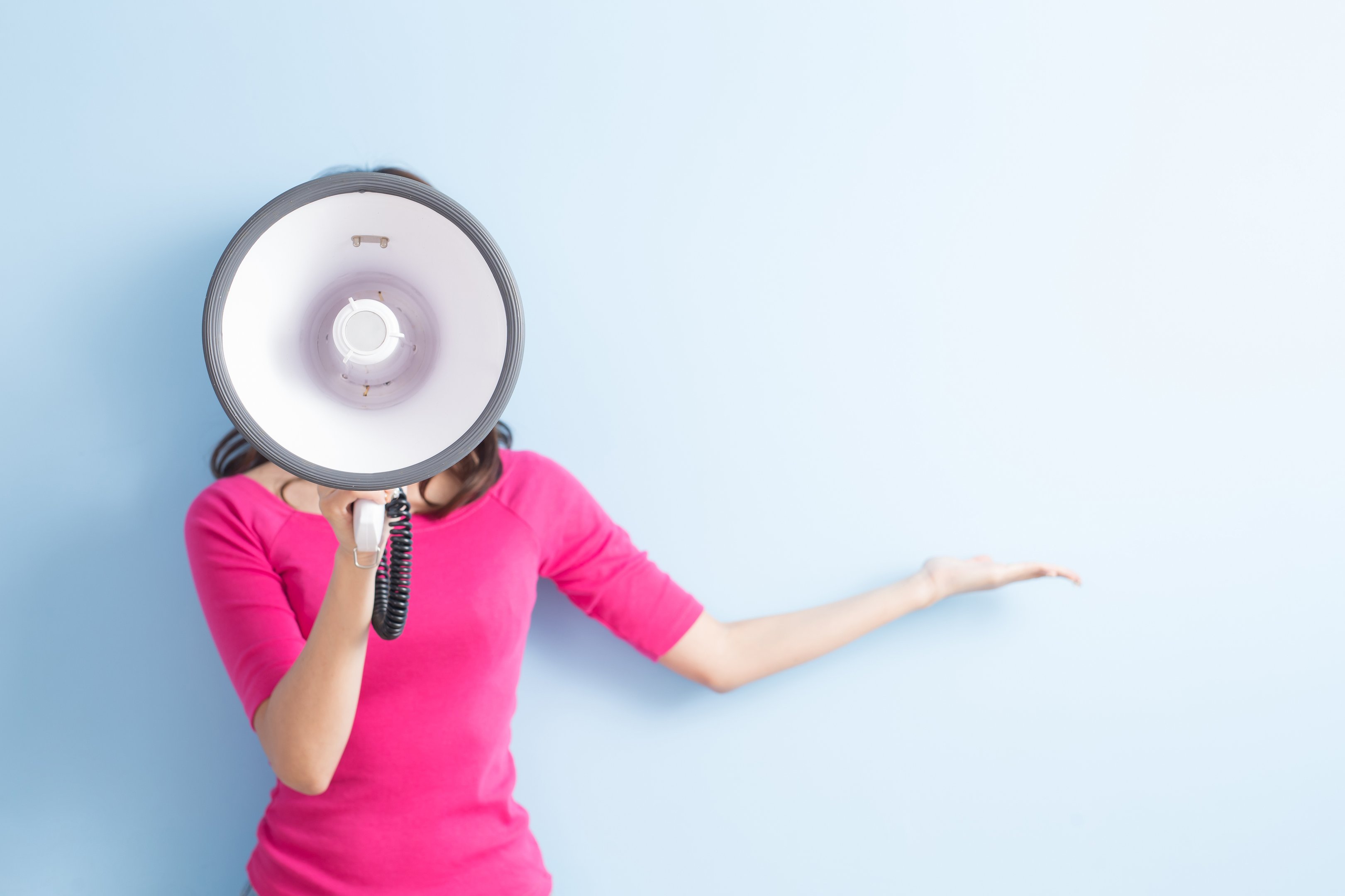 Ao falar em público, muita gente cai neste vício de linguagem sem perceber