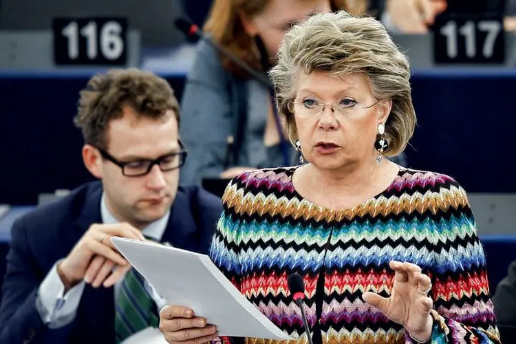 A eurodeputada Viviane Reding: a lei de privacidade incentivará o surgimento 
de novas empresas (Vincent Kessler/Reuters)