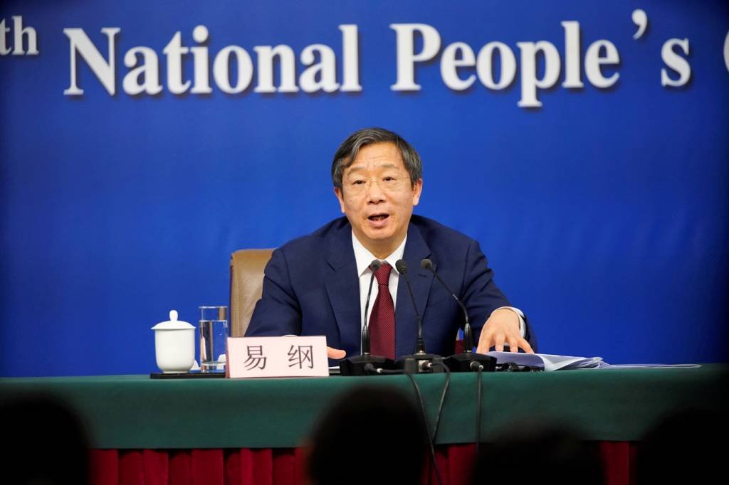 Presidente do Banco Central da China se mantém no cargo após expectativa de saída