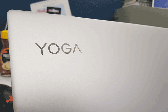 Lenovo Yoga 920 tem estilo e vocação para uso profissional