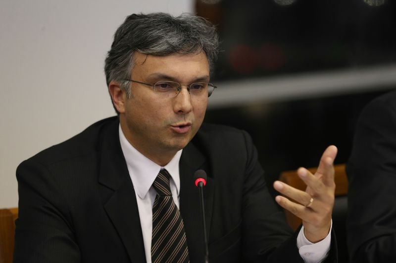 Esteves Colnago: ministro criticou a redação da regra, que disse ser mal feita e trazer muitas dúvidas (Fabio Rodrigues Pozzebom/Agência Brasil)
