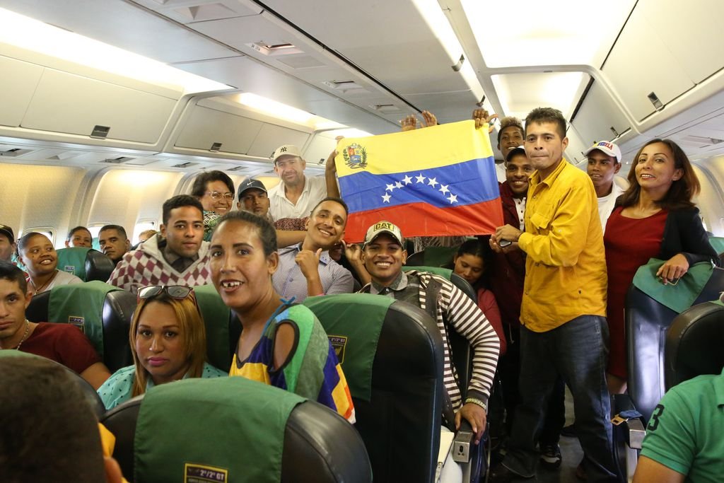 Um novo voo para integrar venezuelanos à sociedade brasileira