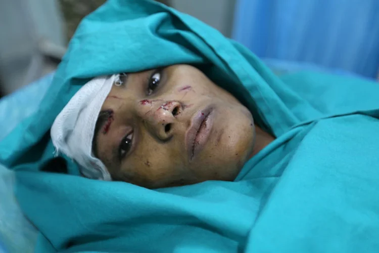 Iêmen: ataque aéreo da coalizão liderada pela Arábia Saudita que luta no Iêmen matou 12 civis, incluindo sete crianças, na cidade litorânea de Hodeidah (Abduljabbar Zeyad/Reuters)