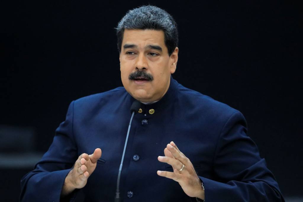 Maduro diz que injetará US$ 1 bi na economia obtidos com criptomoeda