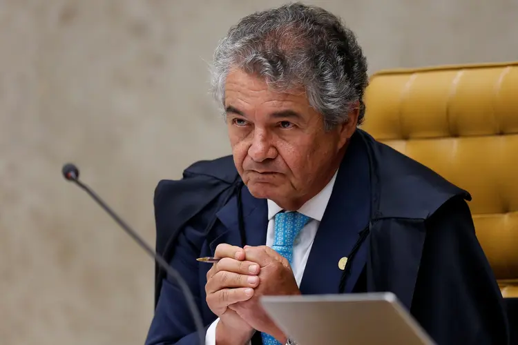 Marco Aurélio Mello: "Meu dever maior não é atender à maioria indignada, meu dever maior é tornar prevalecente a Constituição" (Adriano Machado/Reuters)