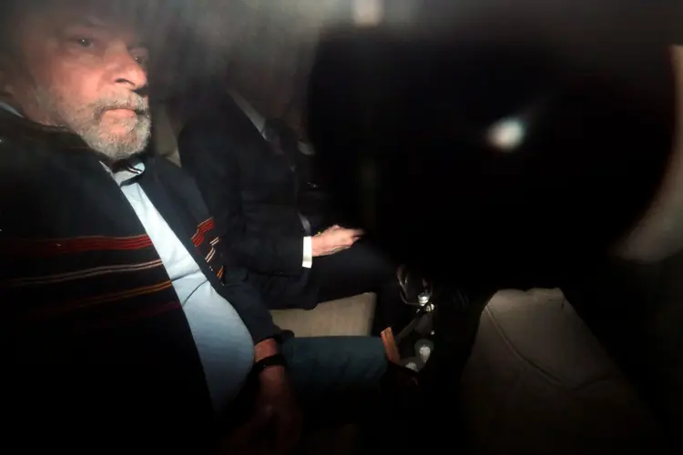 Lula: ex-presidente se encaminhou para o Sindicato dos Metalúrgicos (Paulo Whitaker/Reuters)