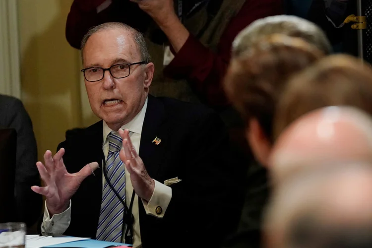 Larry Kudlow: "Não podemos deixar eles (a China) continuarem fazendo isso. Eles estão roubando coisas por lá e estão tentando roubar coisas aqui. Isso não pode continuar" (Kevin Lamarque/Reuters)