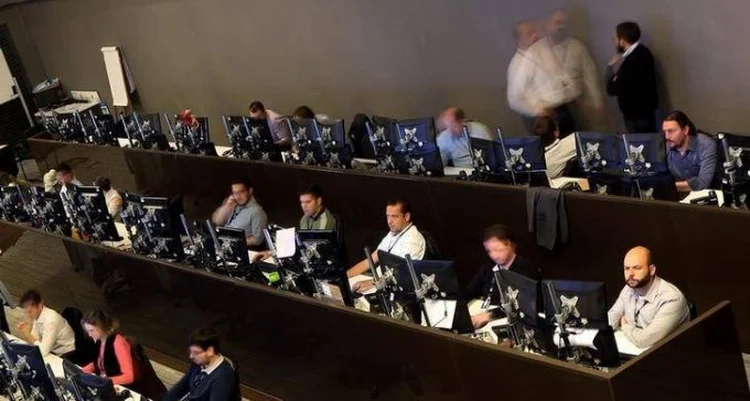 Ibovespa: giro financeiro da sessão somou 10 bilhões de reais (Paulo Whitaker/Reuters)