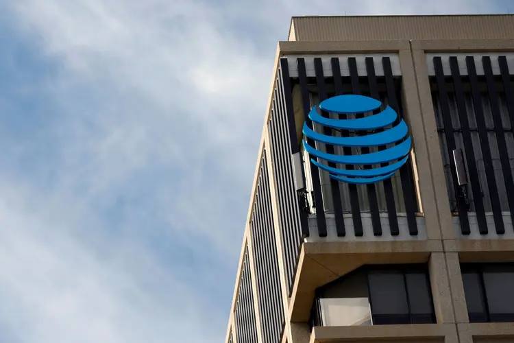 AT&T: receita da empresa caiu para US$ 38,0 bilhões, de US$ 39,4 bilhões registrados no primeiro trimestre de 2017 (Mario Anzuoni/Reuters)