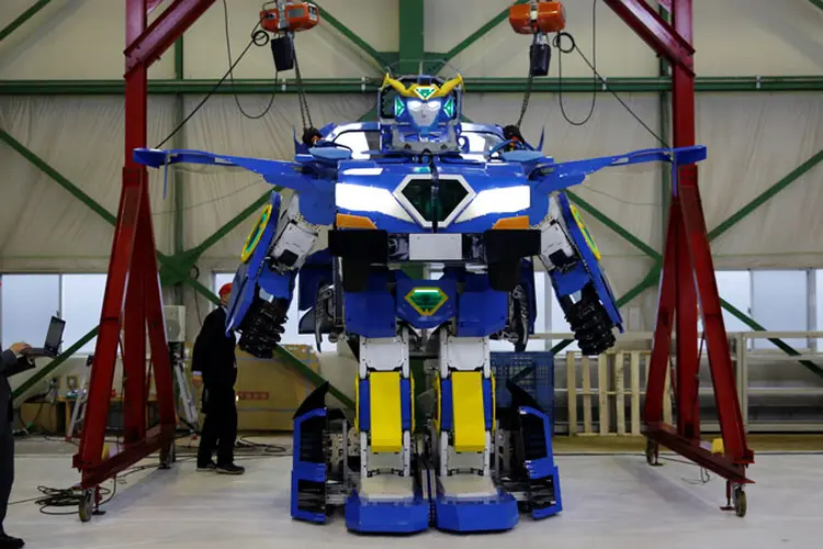 Robôs: robô humanóide no estilo dos Transformers foi revelado nesta quarta-feira no Japão (Toru Hanai/Reuters)