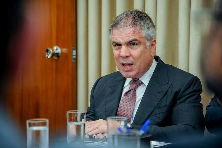 Rocha: "Meu perfil tem mais chance de ganhar nessa disputa com os extremos", disse Rocha (Facebook/PRB Nacional/Divulgação)