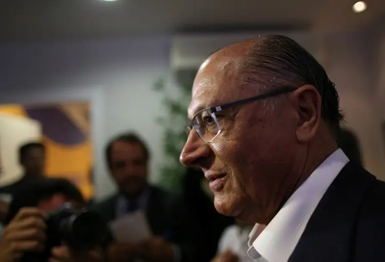 Geraldo Alckmin: os 19 políticos presentes, a maioria - 13 - era do PSDB, legenda que tem o ex-governador paulista como presidenciável (Adriano Machado/Reuters)