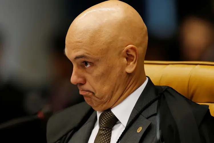 Alexandre de Moraes: ministro suspendeu investigações sobre membros da Suprema Corte (Adriano Machado/Reuters)